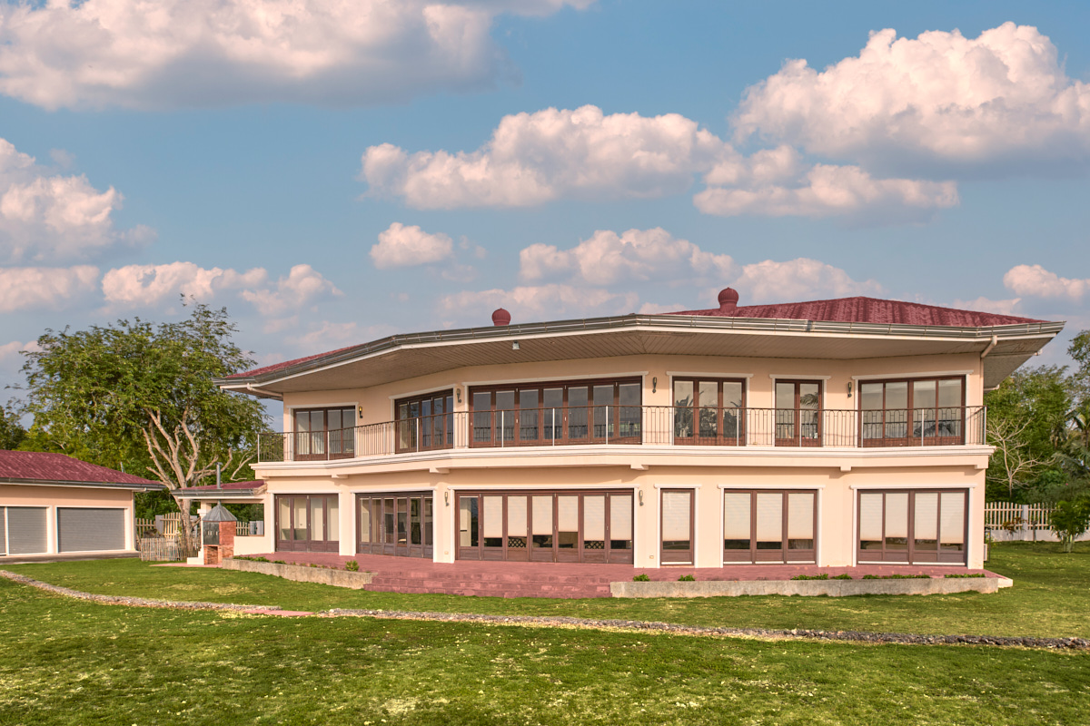Sea-facing side of the house with terrace and balcony